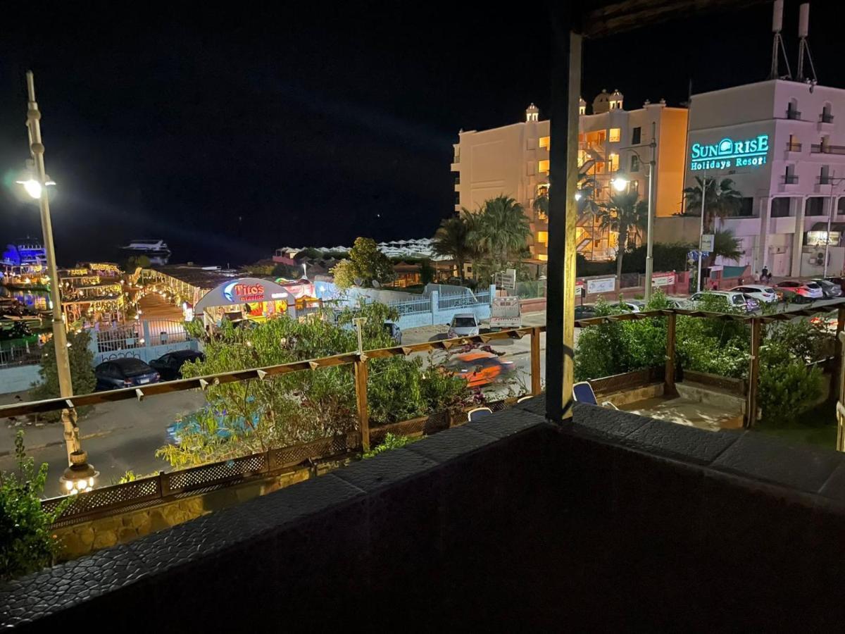 Serafy City Center Hostel And Pool For Foreigners Adults Only Hurghada Exterior foto