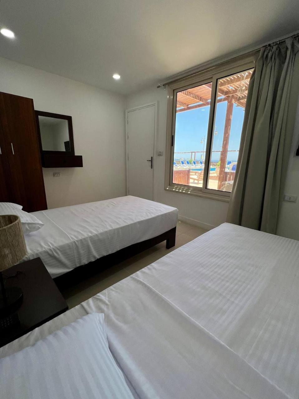 Serafy City Center Hostel And Pool For Foreigners Adults Only Hurghada Zimmer foto